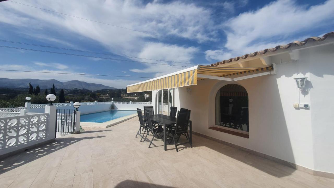 Cheerful 2-Bedroom Villa With Private Pool Calpe Bagian luar foto